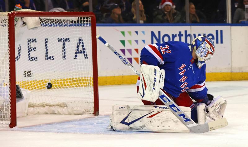 Looking for the Best Warrior Goalie Gear This Year: 15 Key Factors to Consider