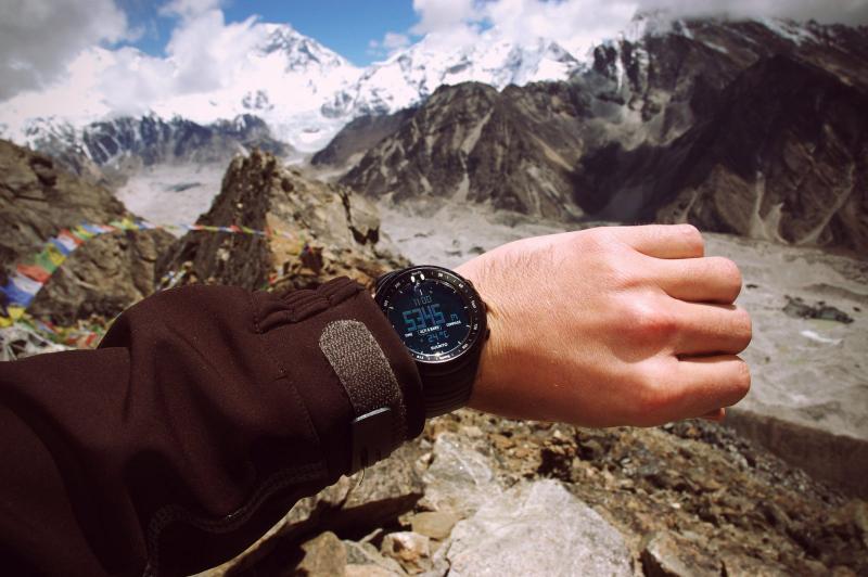 Looking for the Best Watch with Altimeter and Compass Features: Discover Top Models in 2023