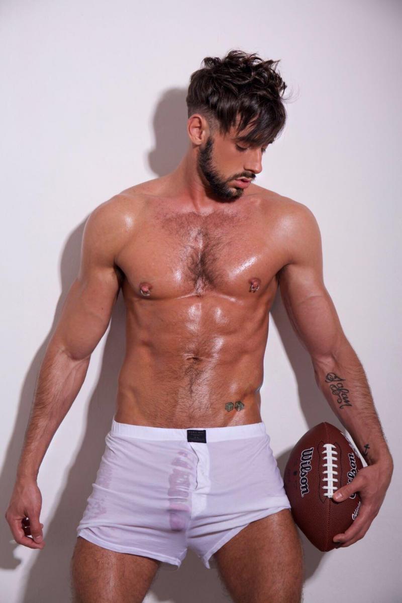 Looking For The Best White Adidas Sweats in 2023. Discover Our Top Picks Here
