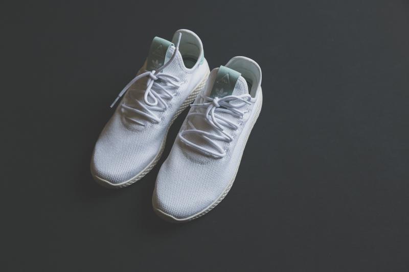 Looking For The Best White Adidas Sweats in 2023. Discover Our Top Picks Here
