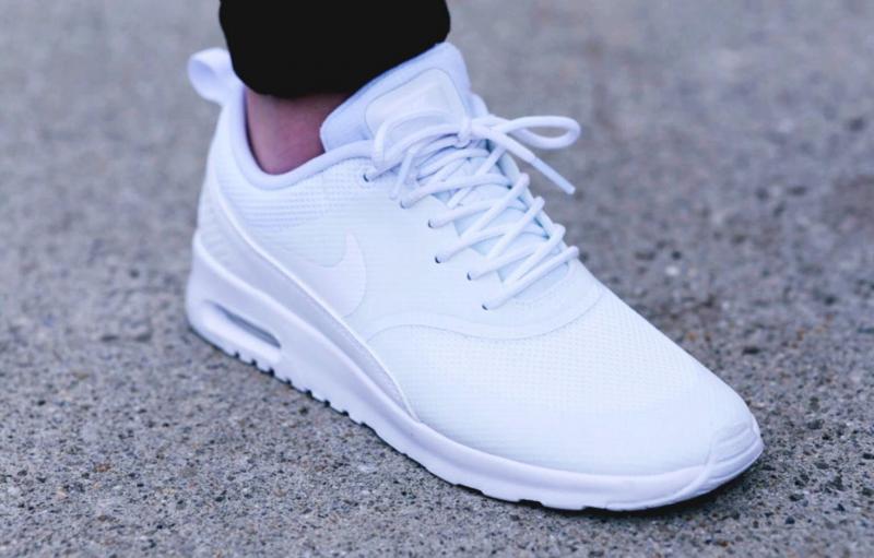 Looking for the Best White Nike Running Shoes in 2023: Here Are the Top 15 Styles and Models