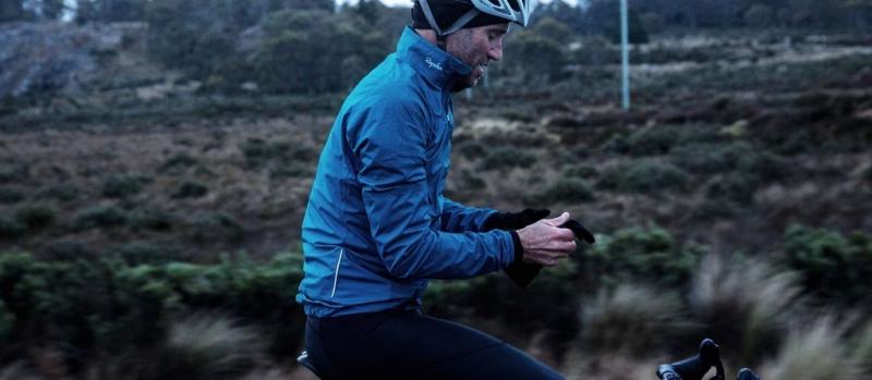 Looking For The Best White Rain Jacket This Year. Discover Our Top Picks