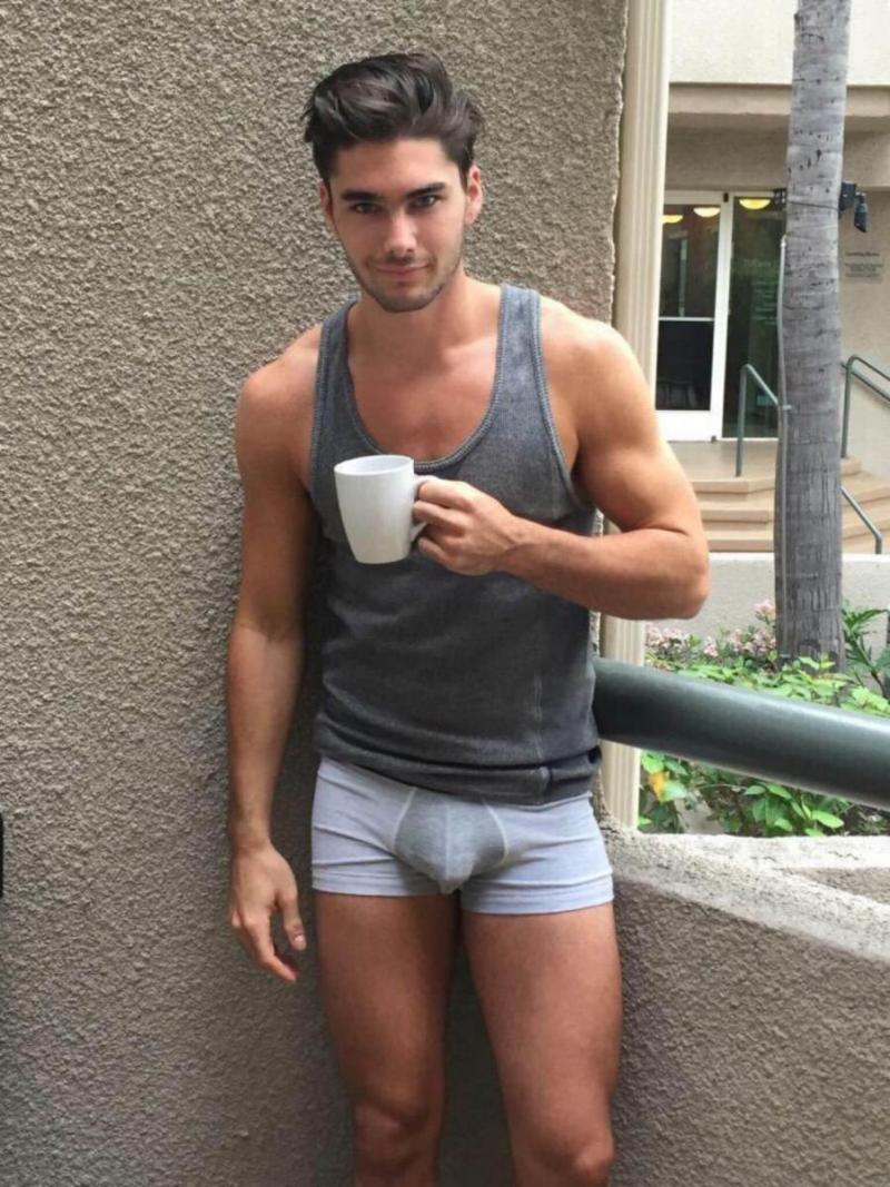 Looking For The Best White Tennis Shorts For Men This Year: Discover Our Top Picks Here