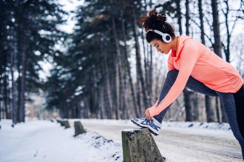 Looking for the Best Winter Workout Pants. Here are 15 Features to Look For