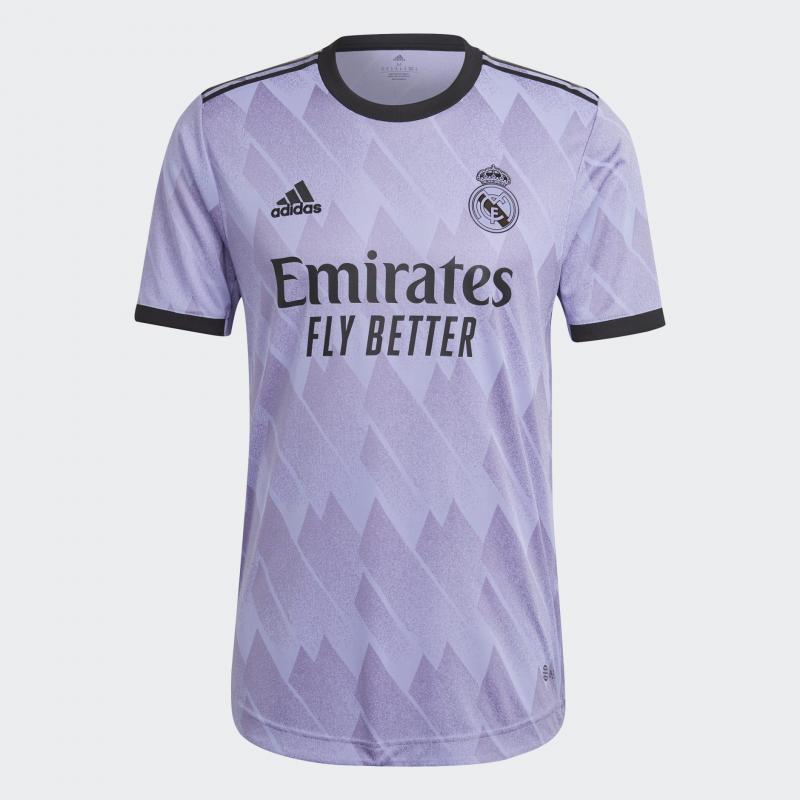Looking for the Best Women’s Athletic Polo Shirts in 2023. Discover Our Top Picks Here