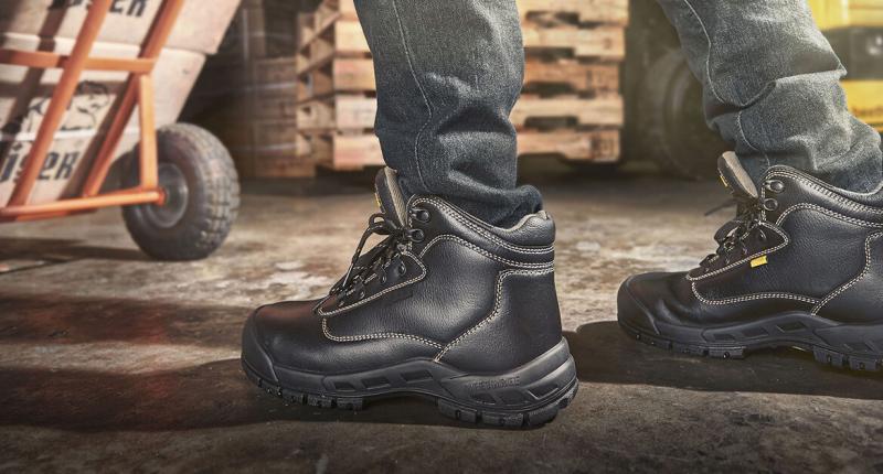 Looking for the Best Work Boot Yet: Why Carhartt