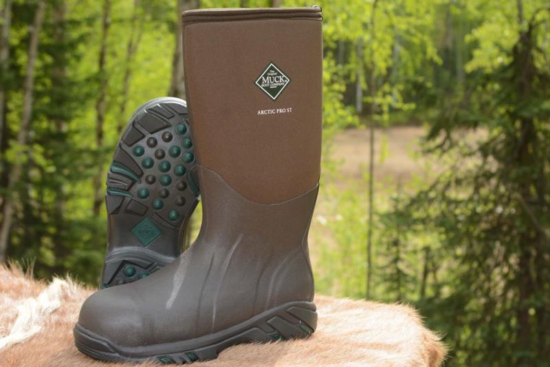 Looking for the Best Work Boots. Consider Muck Arctic Pro Steel Toe Boots