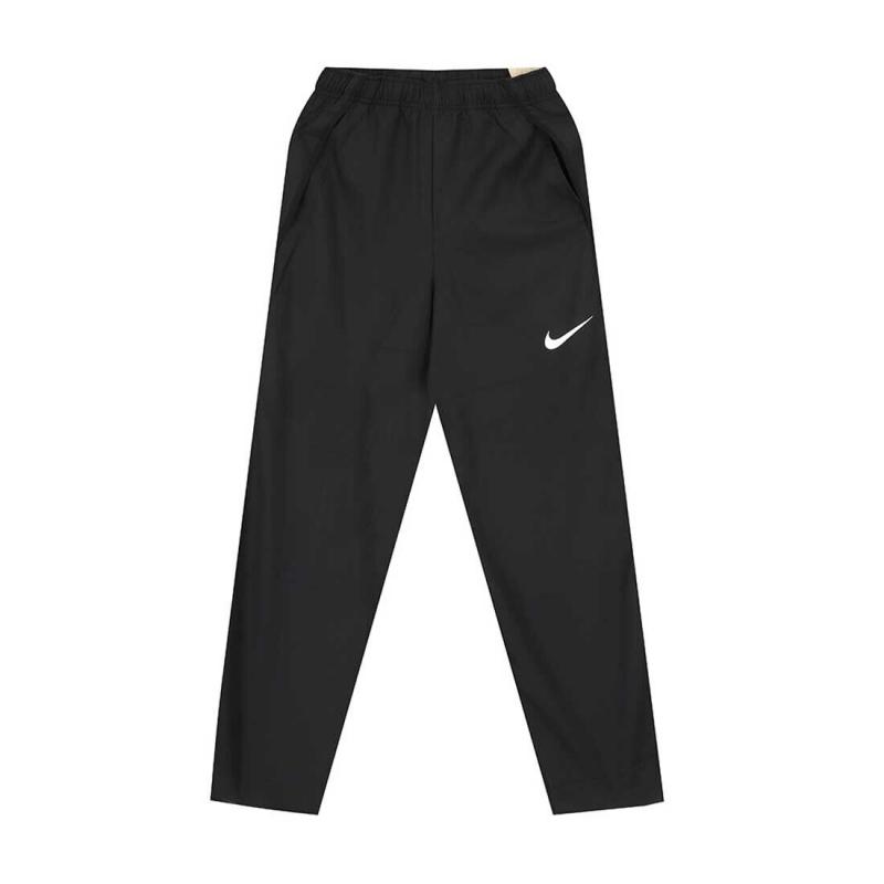 Looking For The Best Woven Training Pants. Try These Nike Options
