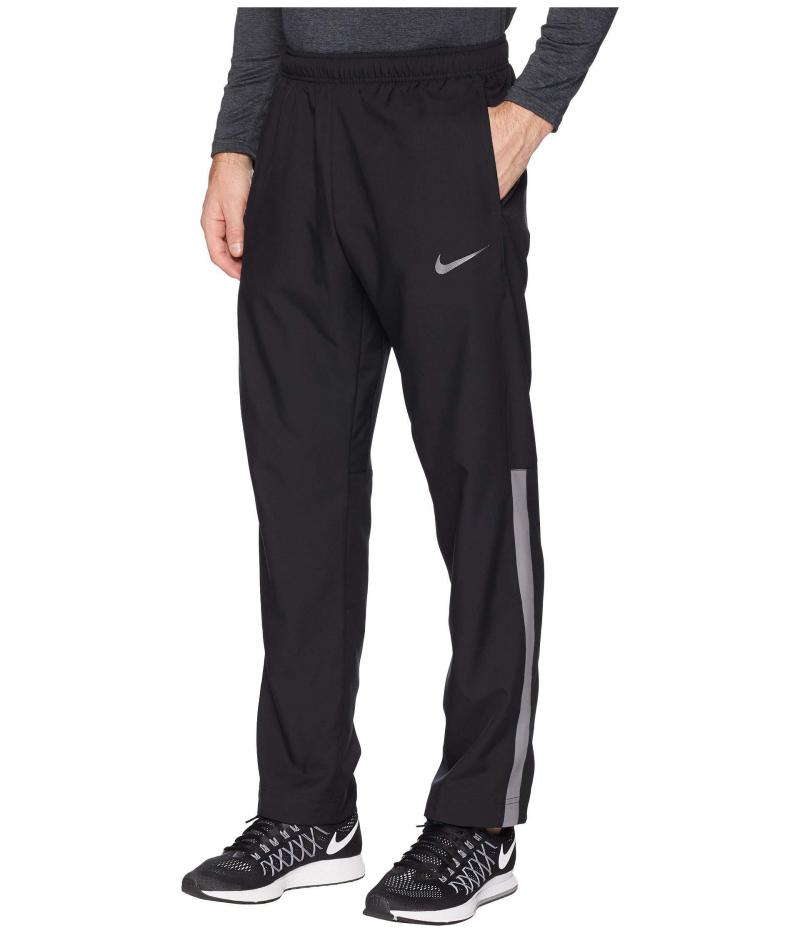Looking For The Best Woven Training Pants. Try These Nike Options