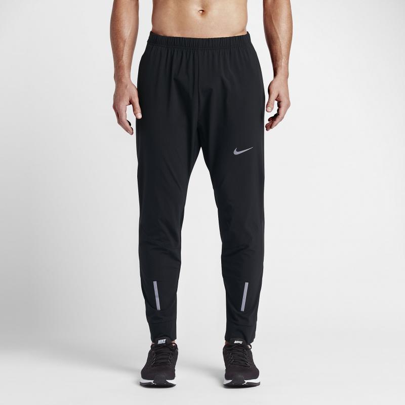 Looking For The Best Woven Training Pants. Try These Nike Options