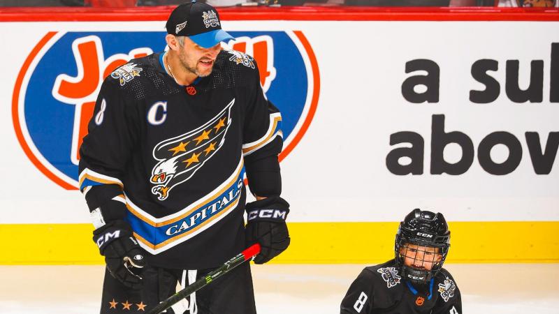 Looking For The Best Youth Hockey Gear This 2023: 15 Must-Have Items For Your Budding NHL Star