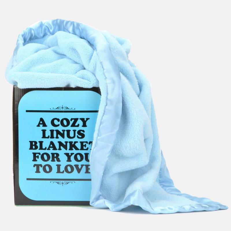 Looking for the Coziest Blanket This Winter. Discover the Blanket Northeast Outfitters Can