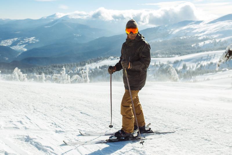 Looking for the Most Flattering Snow Pants This Season. Discover the 10 Best Styles Here