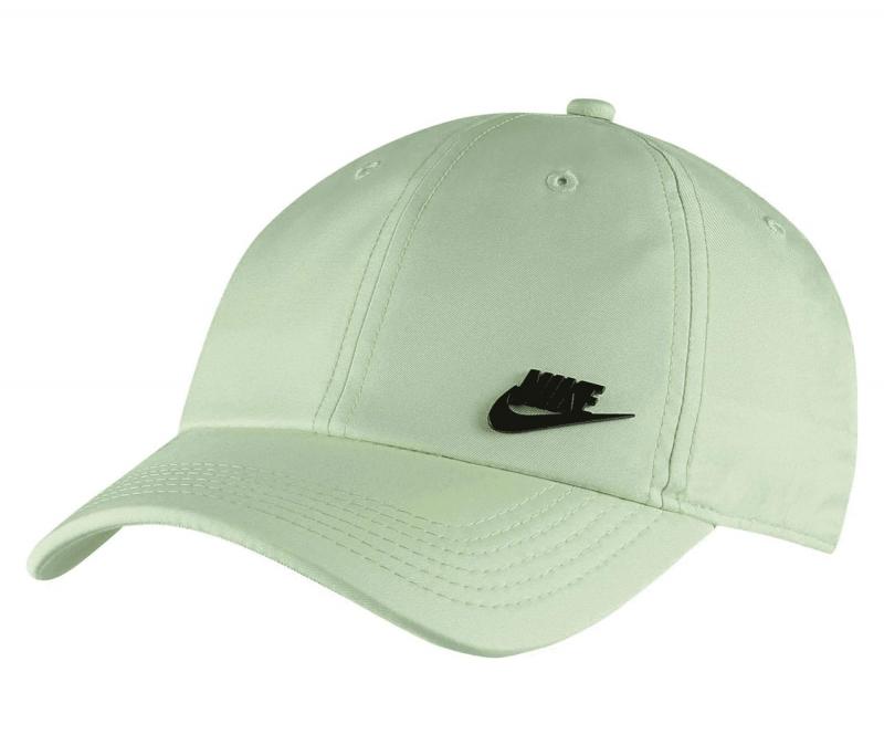 Looking for the Perfect Adjustable Hat This Year. Here are 15 Reasons Nike