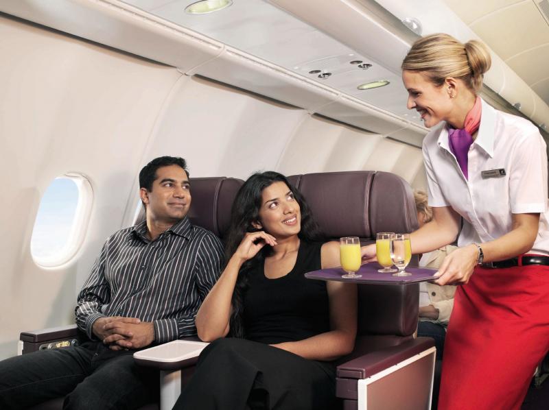 Looking for the Perfect Airplane Pants to Travel in Comfort. Find Out the 14 Features You Need