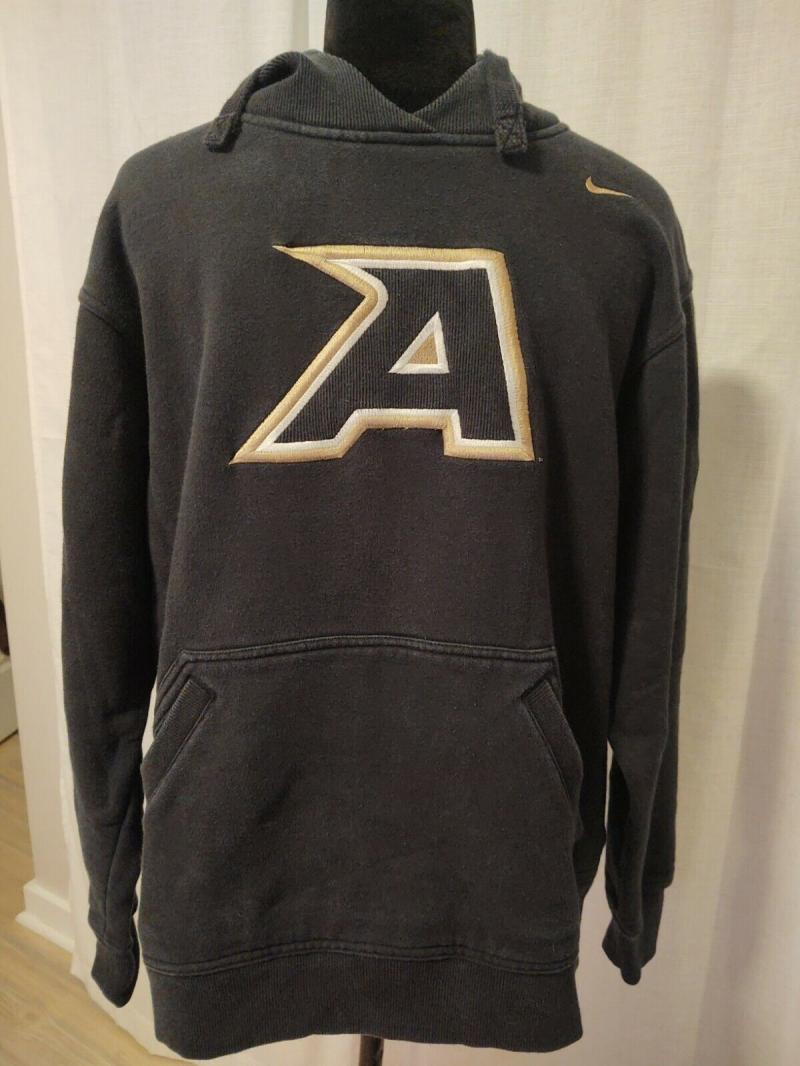 Looking for the Perfect Army Black Knights Hoodie. Try These Top Nike Styles