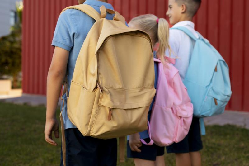 Looking for the Perfect Backpack for School. 15 Features to Consider Before Buying
