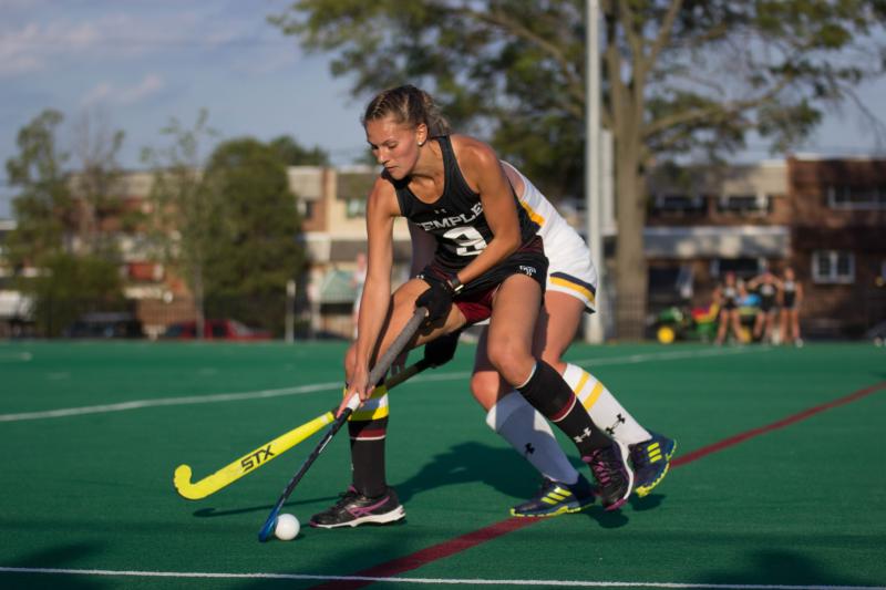 Looking for The Perfect Field Hockey Gear This Season: Discover The 15 Must-Have Pieces