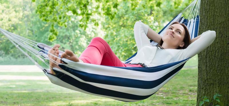 Looking for the perfect hammock chair this summer: Discover the top 15 features of the Kings River swing lounger