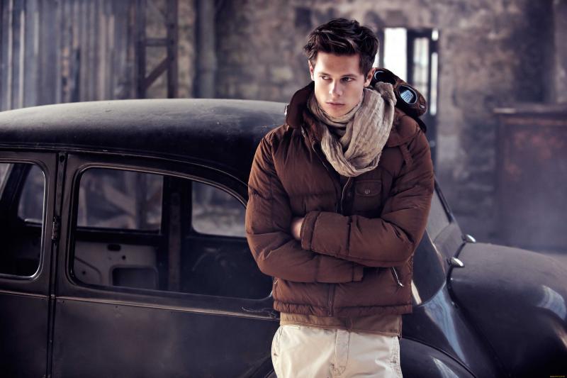 Looking for The Perfect Lightweight Winter Coat. Choose From These 15 Stylish & Warm Options