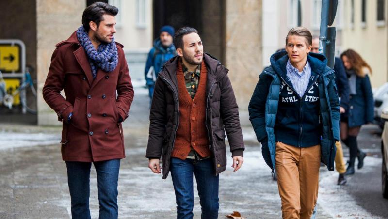 Looking for The Perfect Lightweight Winter Coat. Choose From These 15 Stylish & Warm Options