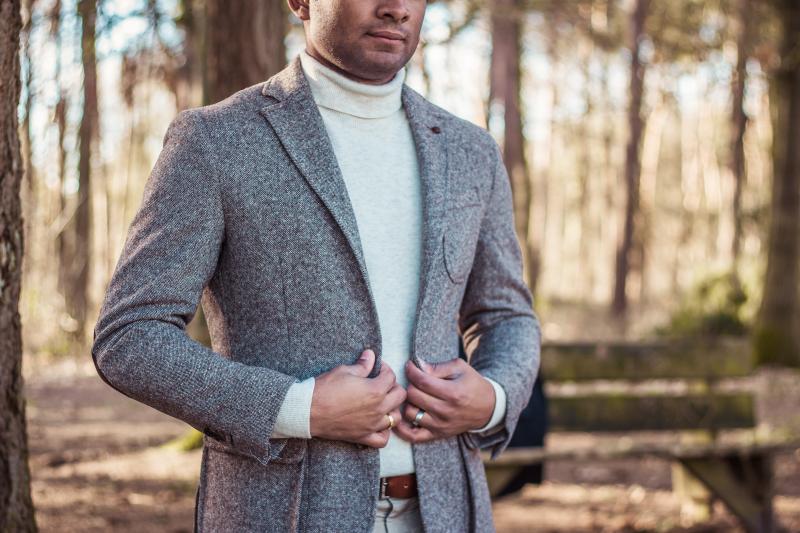 Looking for The Perfect Lightweight Winter Coat. Choose From These 15 Stylish & Warm Options