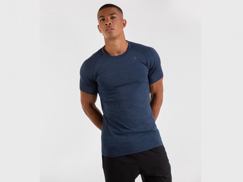 Looking for the Perfect Loose Fit Shirt for Men. Find Out the Top 7 Benefits Here