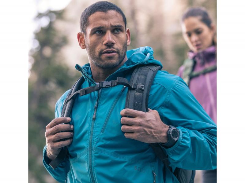 Looking for the Perfect Mens Jacket This Fall. Try an Insulated Windbreaker