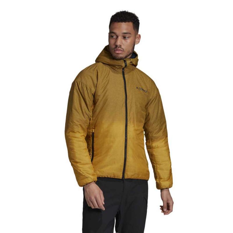 Looking for the Perfect Mens Jacket This Fall. Try an Insulated Windbreaker