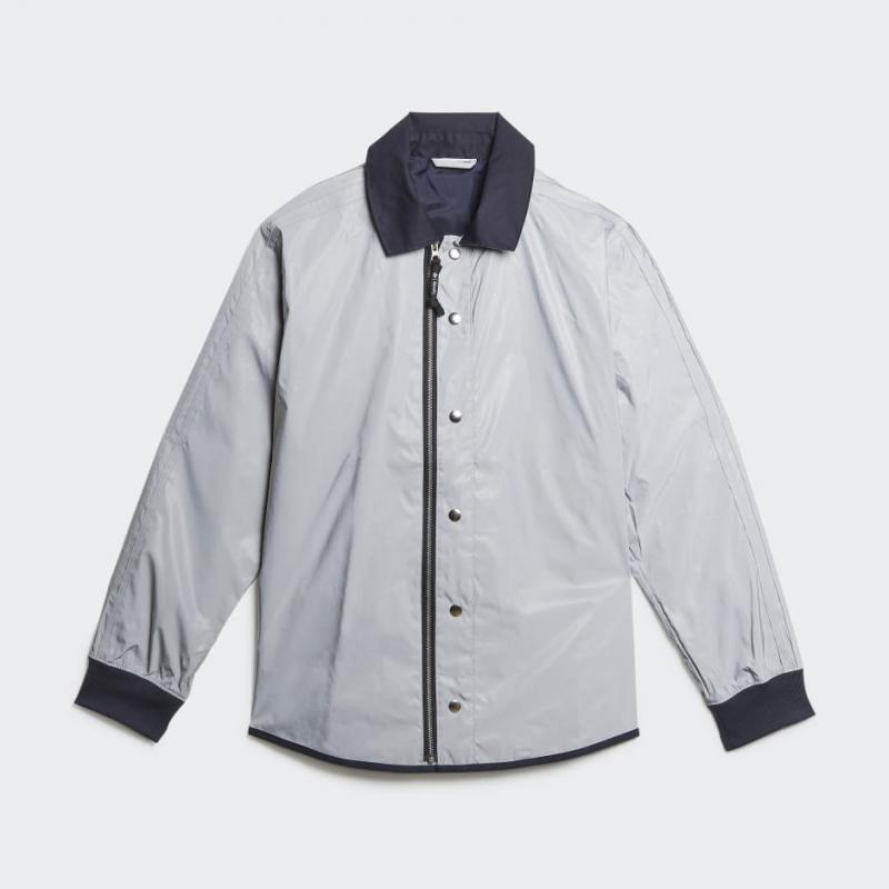Looking for the Perfect Mens Jacket This Fall. Try an Insulated Windbreaker