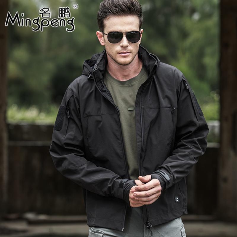 Looking for the Perfect Mens Jacket This Fall. Try an Insulated Windbreaker