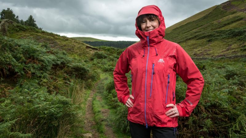 Looking for the Perfect Mens Jacket This Fall. Try an Insulated Windbreaker
