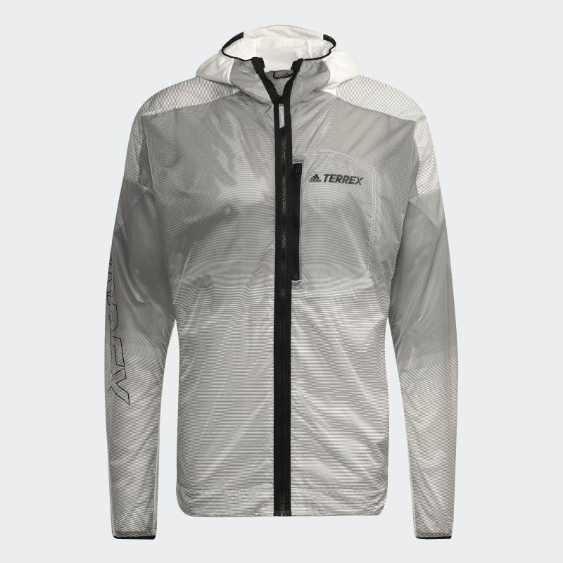 Looking for the Perfect Mens Jacket This Fall. Try an Insulated Windbreaker
