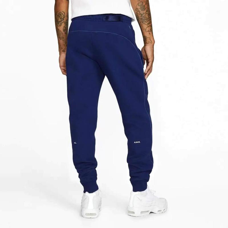 Looking for The Perfect Navy Joggers: 15 Ways Navy Joggers Elevate Any Outfit