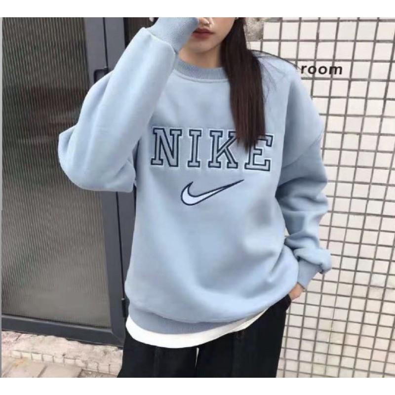 Looking for The Perfect Nike Crewneck Sweatshirt: Try These 15 Stylish Picks Just for Women