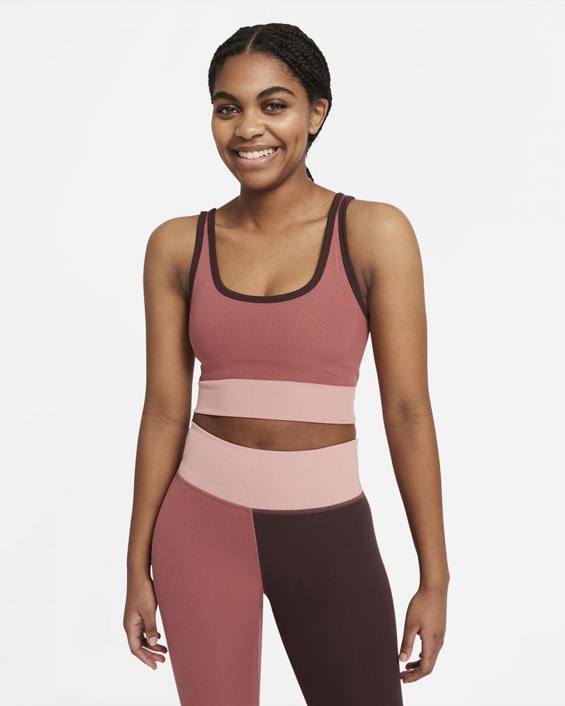 Looking for the Perfect Nike Gym Jacket for Women. Find Your Match with These 15 Key Features
