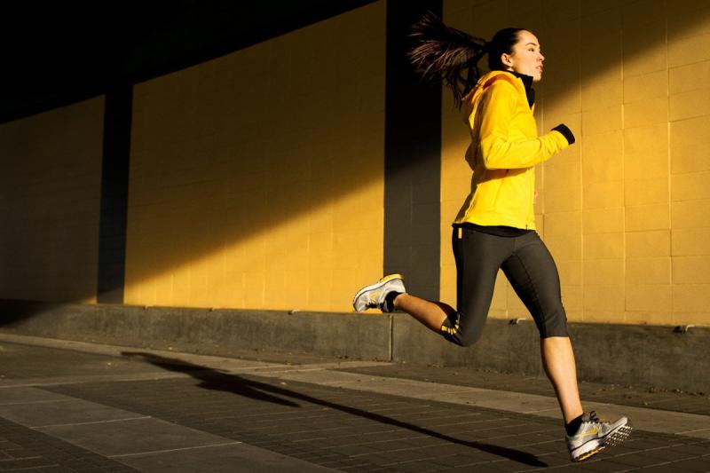 Looking for the Perfect Nike Gym Jacket for Women. Find Your Match with These 15 Key Features