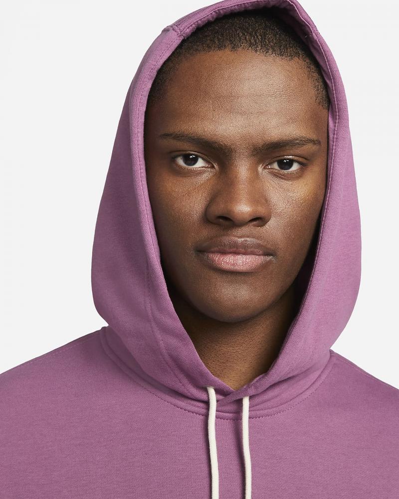 Looking for the Perfect Nike Hoody This Year. Find the Top Options Here
