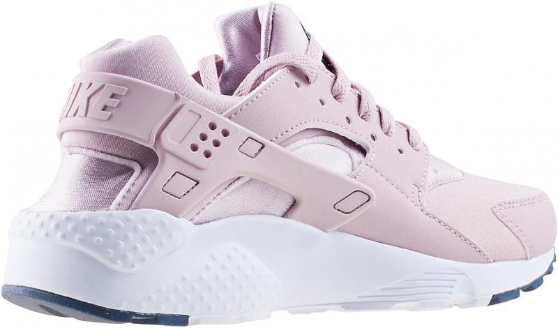 Looking for the Perfect Nike Huarache in Size 10.5. Our Guide Has Everything