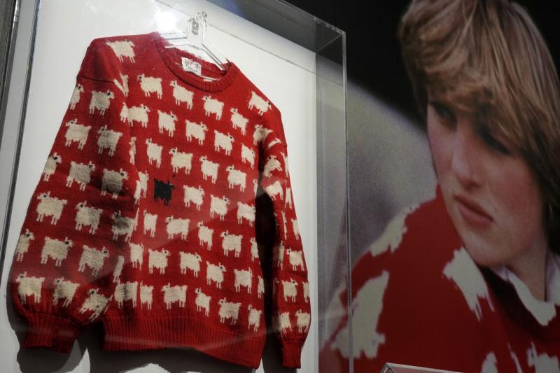 Looking for The Perfect Nike Sweater in 2023. Here Are the Top 15 Styles