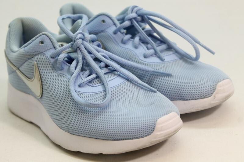 Looking for the Perfect Nike Tanjun Shoes This Year. Discover the Top Styles, Colors and Sizes Now