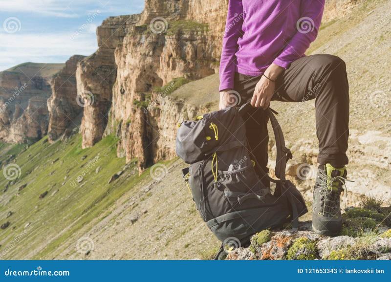 Looking for the Perfect Pair of Hiking Pants This Year. Discover the Top 15 Qualities to Consider