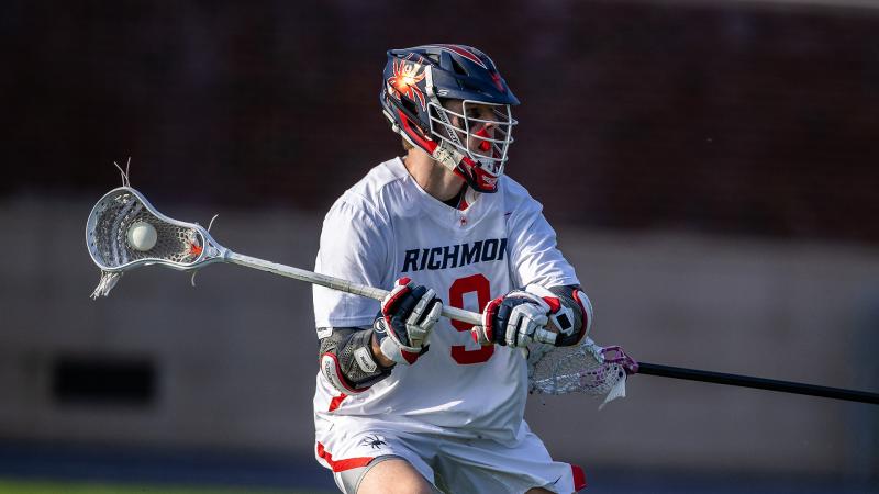 Looking for the Perfect Pair of Lacrosse Gloves. Try These Nike Favorites