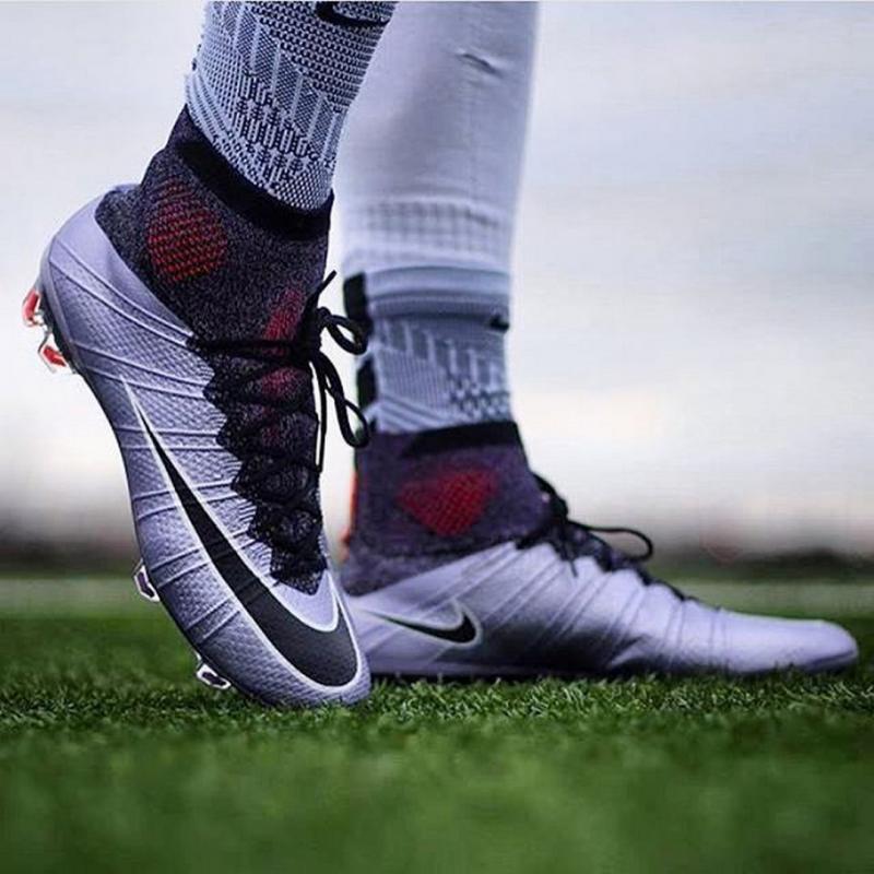 Looking for the Perfect Pair of Nike Soccer Cleats This Season. Here are 15 Tips to Find the Right Fit