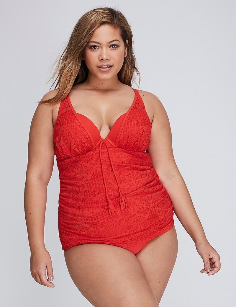 Looking for the Perfect Plus Size Tankini Top. Our Guide Has You Covered