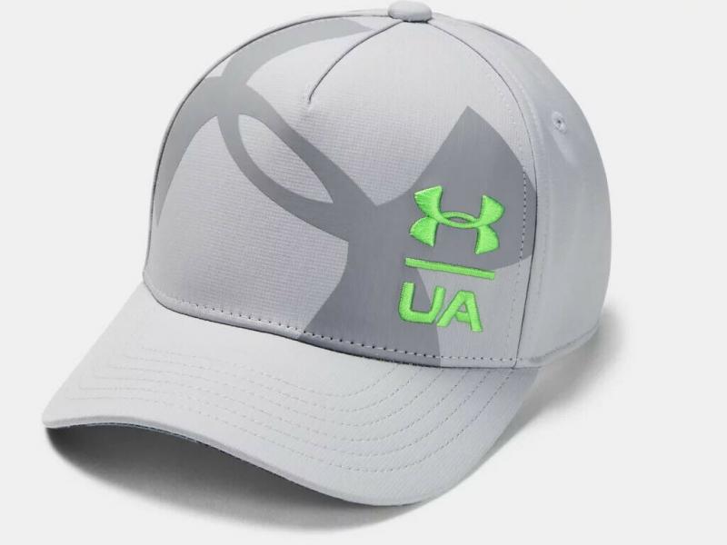 Looking for the Perfect Red Hat: 15 Reasons Under Armour