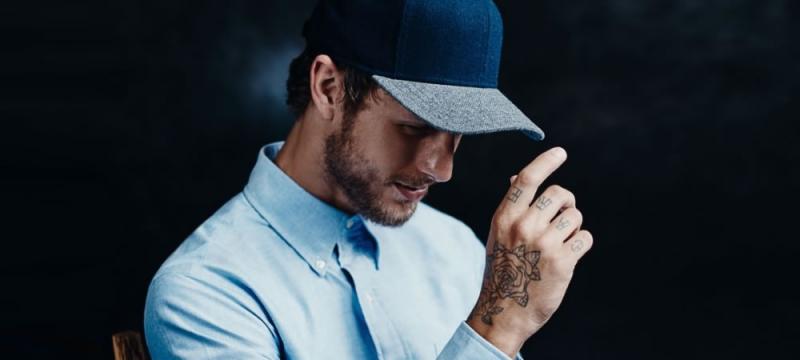 Looking for the Perfect Red Hat: 15 Reasons Under Armour