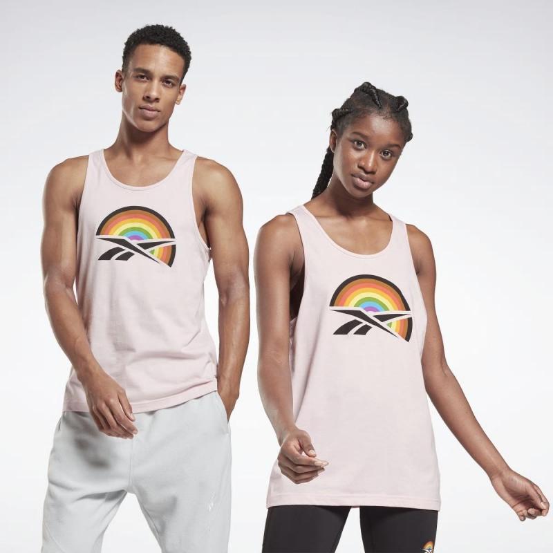 Looking for the Perfect Reebok Tank: Top 15 Styles for Any Body Type