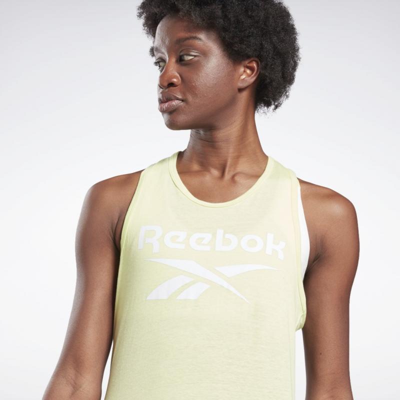 Looking for the Perfect Reebok Tank: Top 15 Styles for Any Body Type