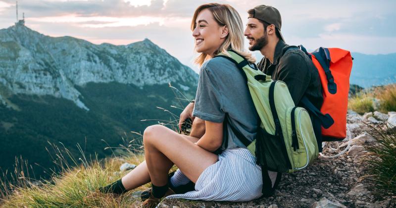 Looking for the Perfect Roxy Backpack. Here are the Top 15 Features to Consider